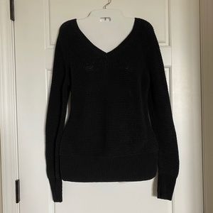 ❣️Calvin Klein double vneck knit sweater